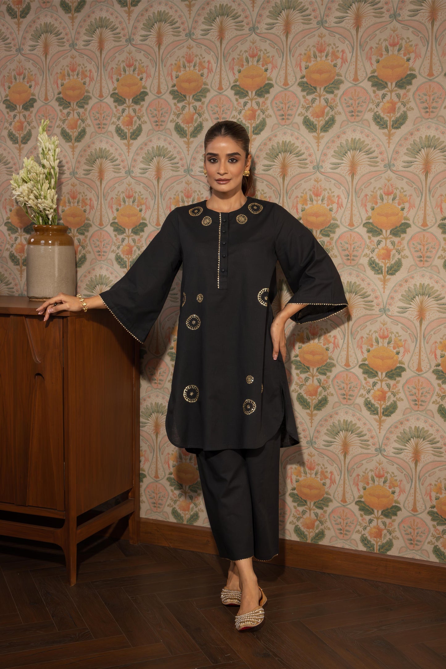 IRA - KURTA AND PANT SET BLACK