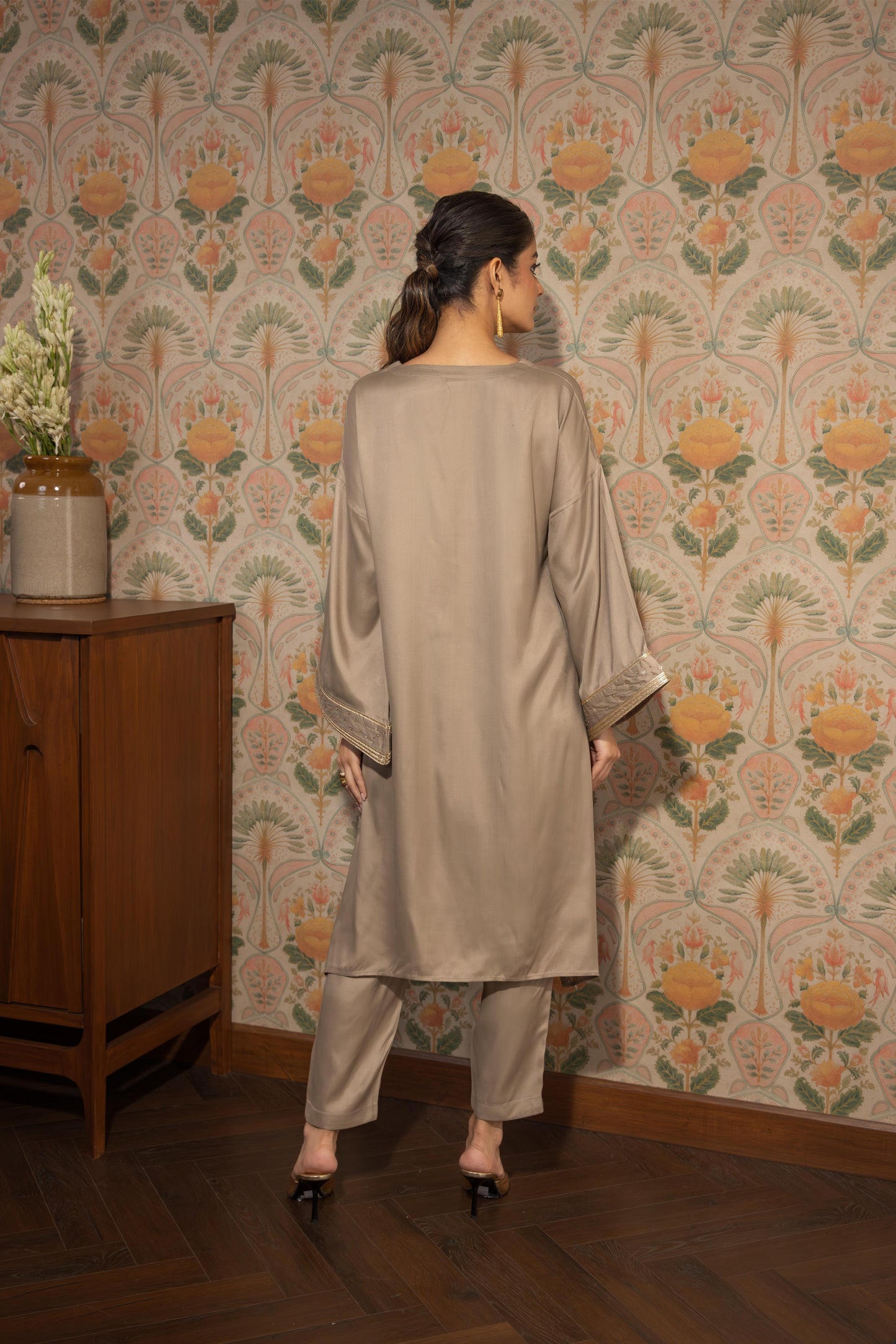 AMIRA - KURTA AND PANT SET GLAM GOLD