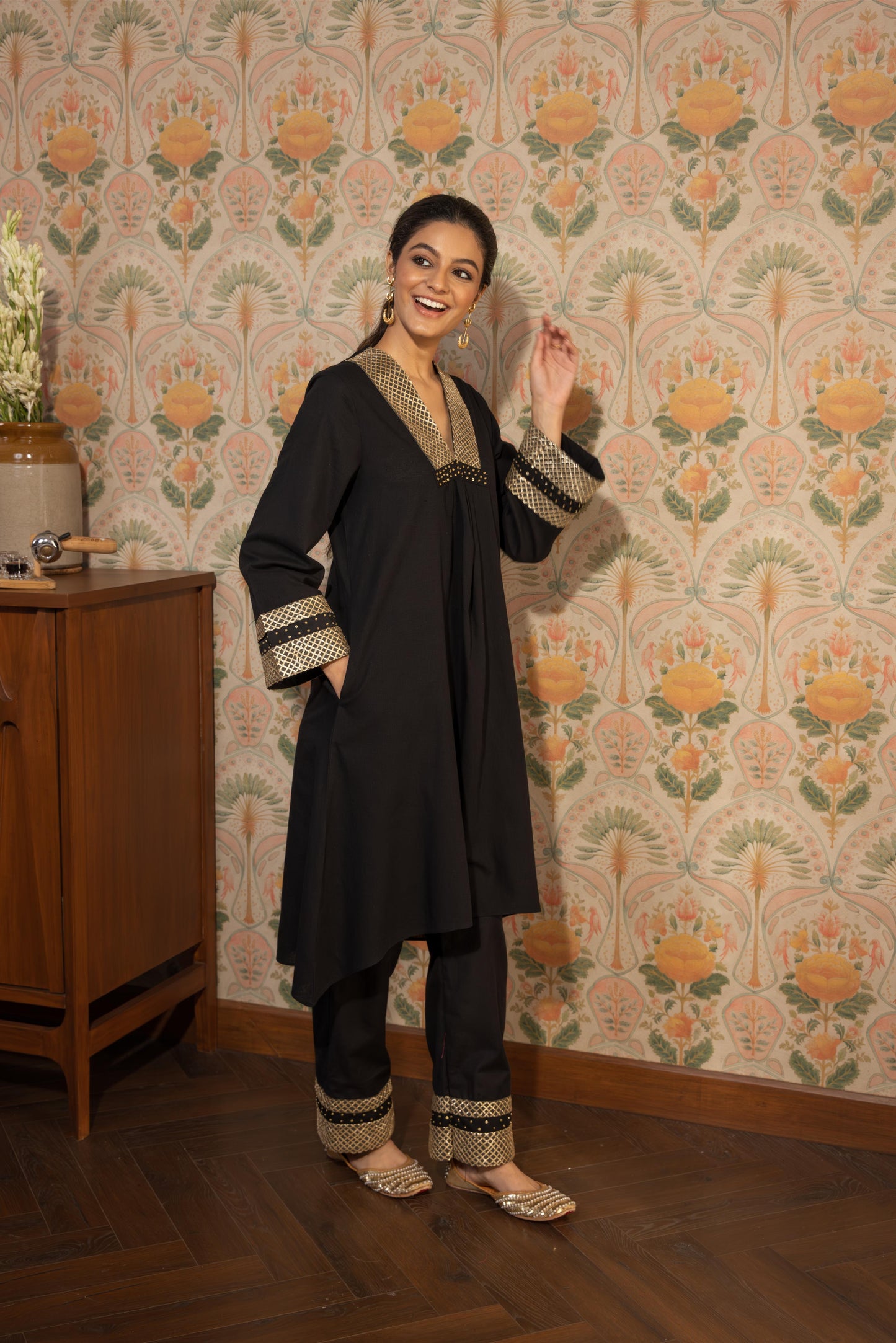 NIA - KURTA AND PANT SET BLACK