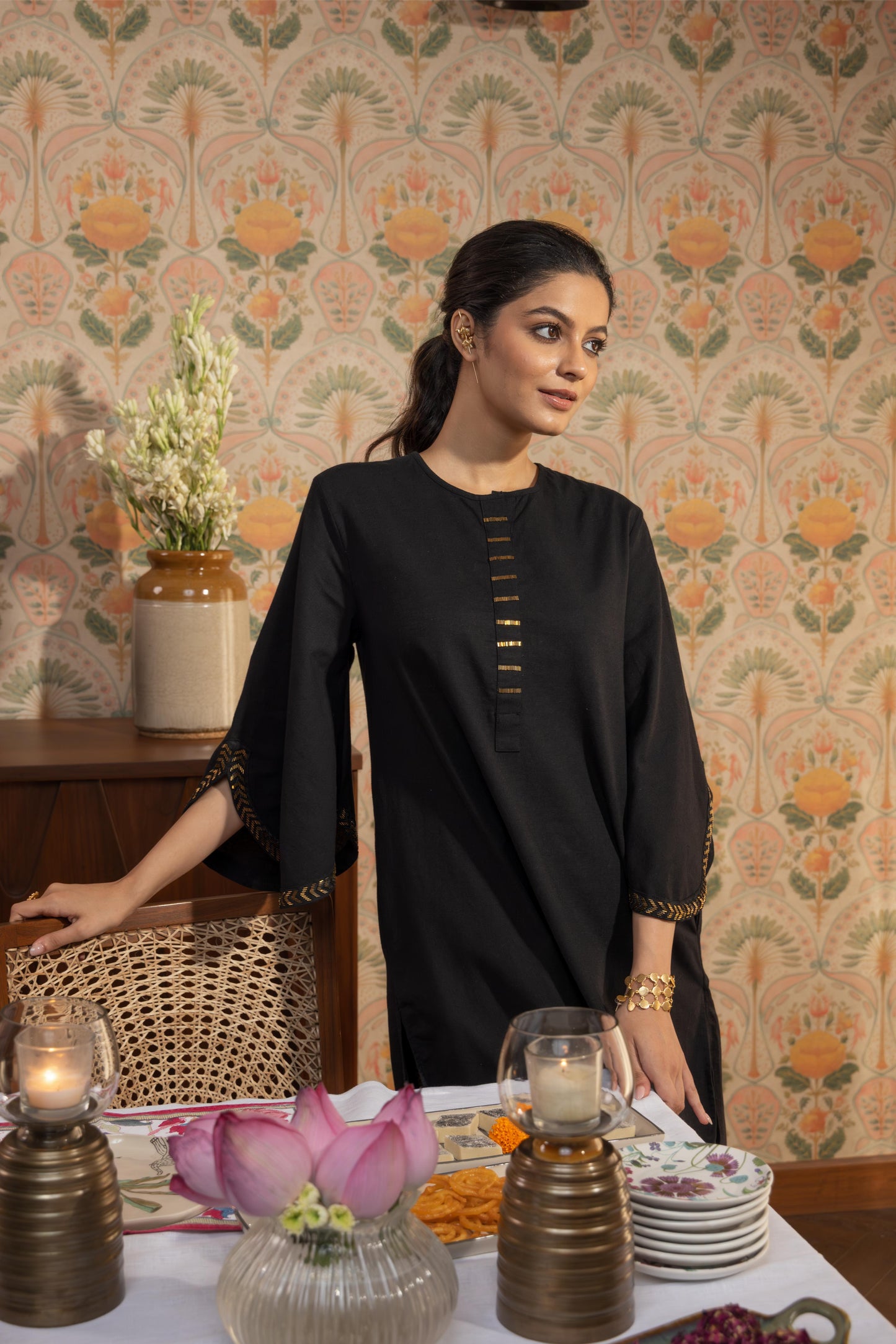 NOOR - KURTA AND PANT SET BLACK