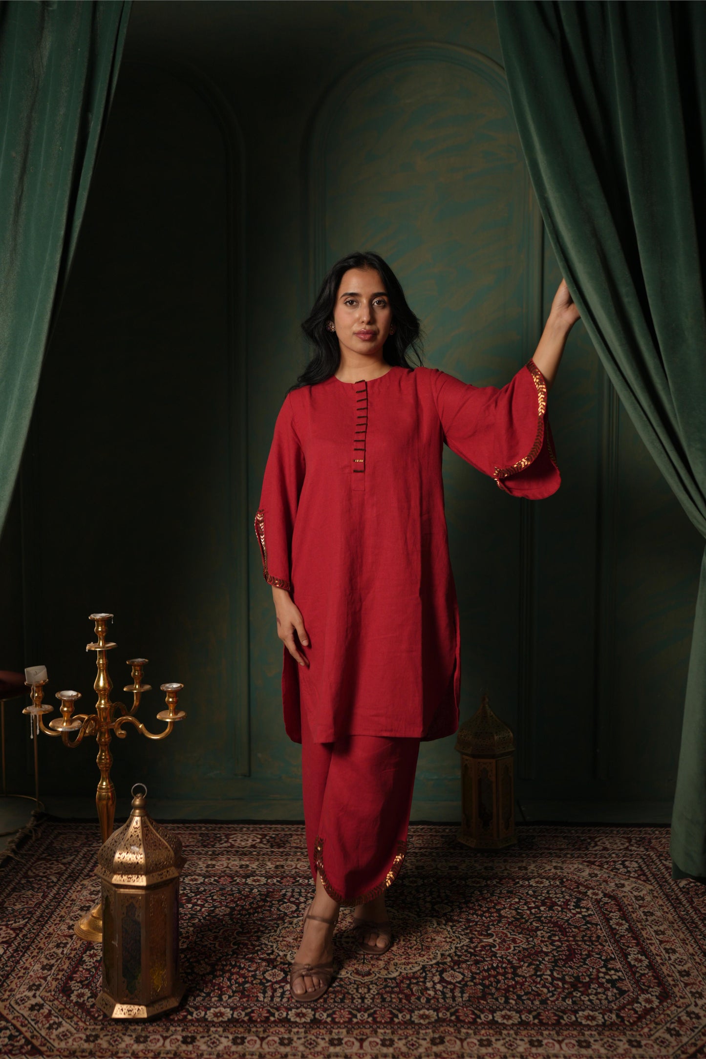 NOOR - KURTA AND PANT SET RED