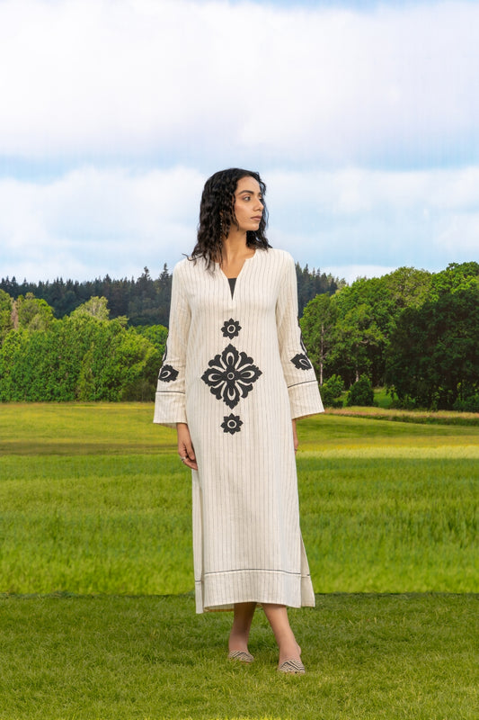 Abstra Kaftan Stripe Black Ivory Abstract Flower