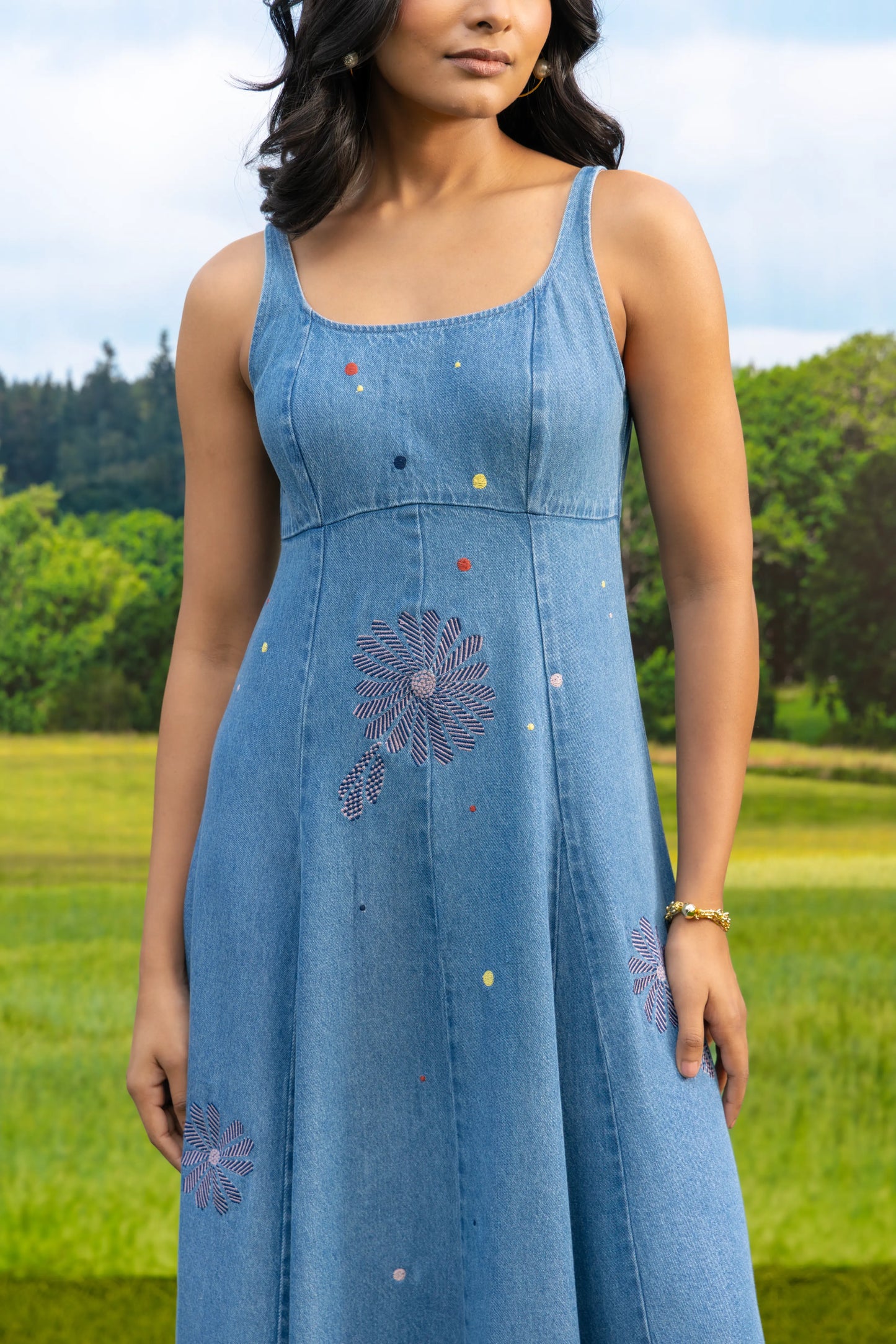 Breeze Dress Light Wash Bloom
