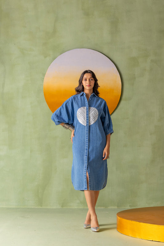 Dia Dress Light Wash Split Circle