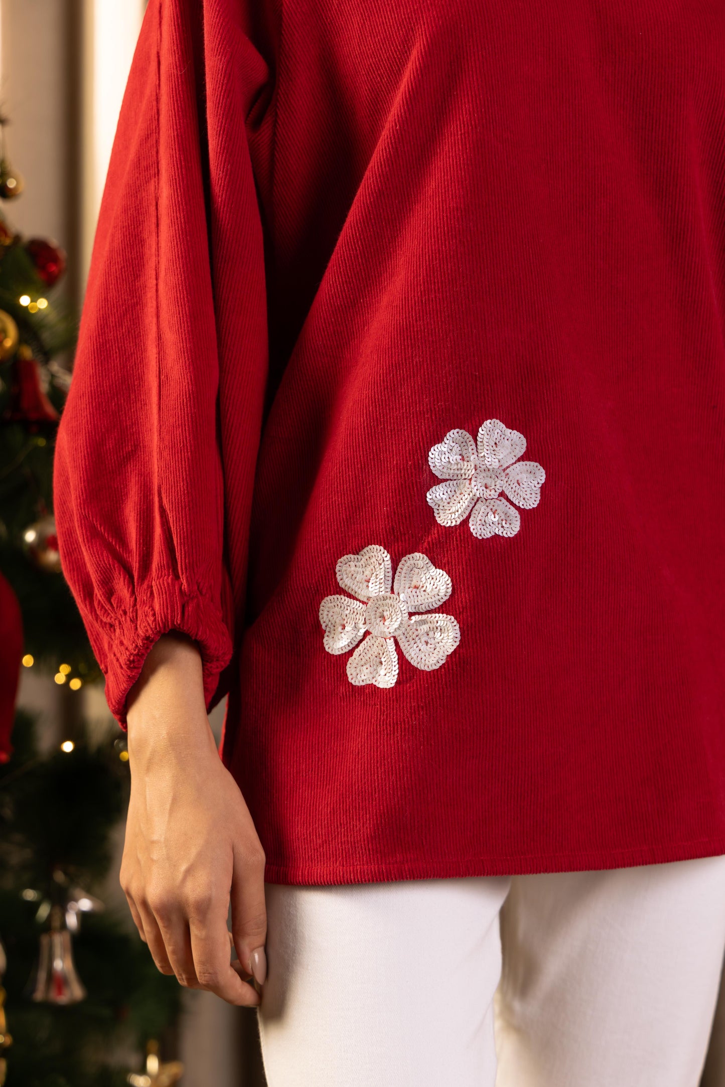 Aura Shirt Red Flora
