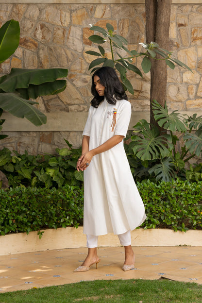 Rose Kurta Pant Set White Vivid Parrot