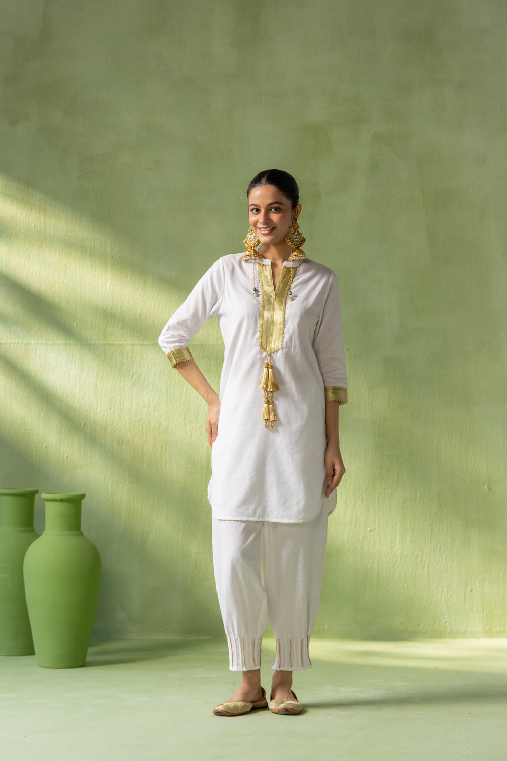 Zoya Kurta Pant Set White Twin Tassel