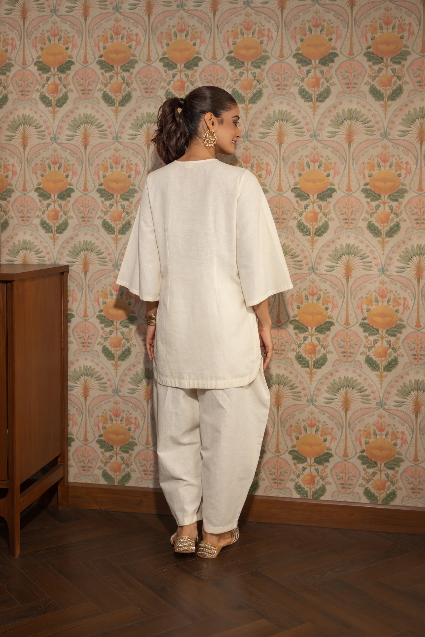 Alora Kurta Salwar Set Ivory Palms Tree