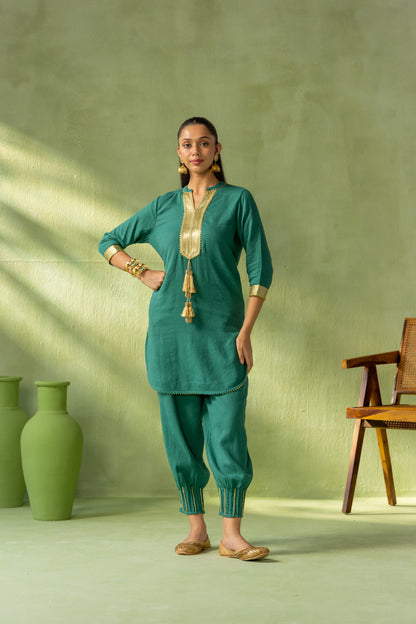 Zoya Kurta Pant Set Dark Green Twin Tassel