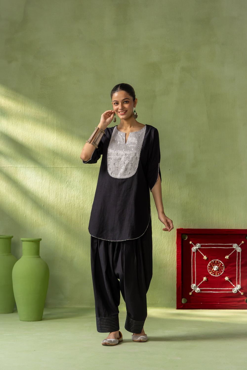 Mehr Kurta Farshi Set Black Silver Rain