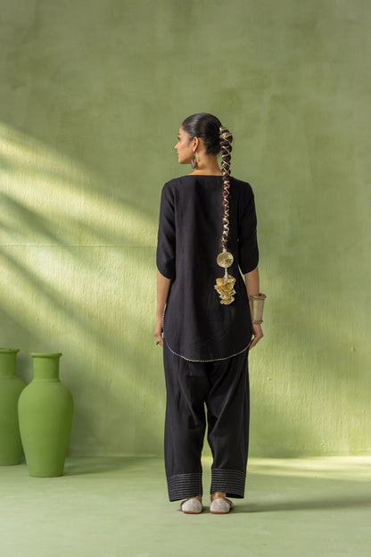 Mehr Kurta Farshi Set Black Silver Rain