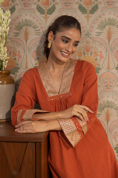 NIA - KURTA AND PANT SET RUST