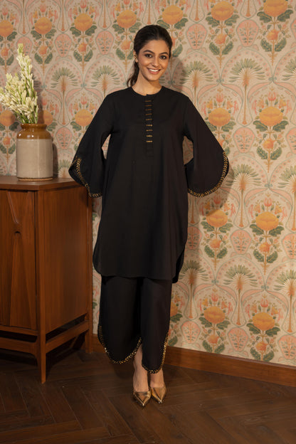 NOOR - KURTA AND PANT SET BLACK