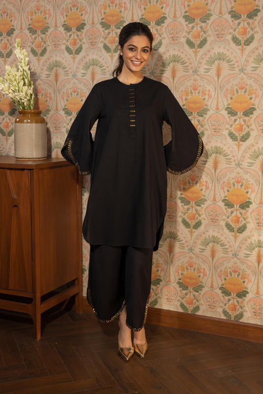 NOOR - KURTA AND PANT SET BLACK
