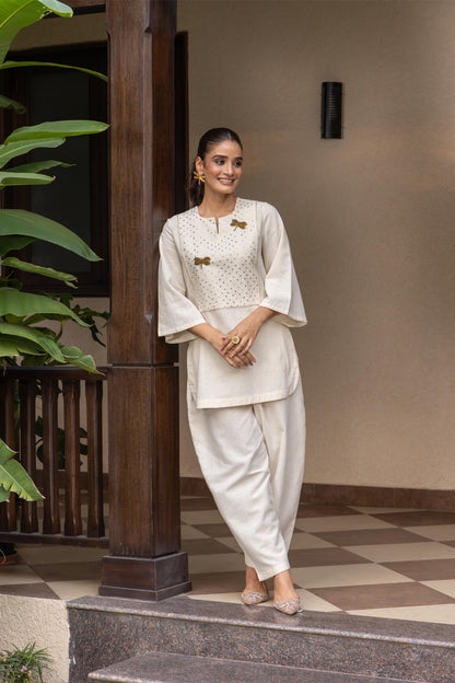 ALORA  BUTTERFLY - KURTA SET IVORY