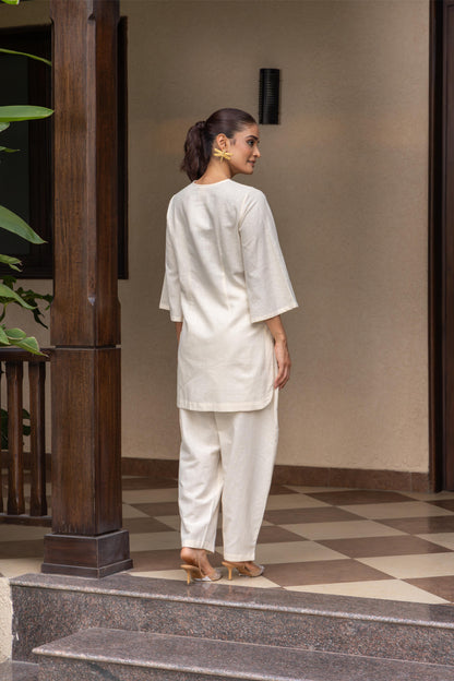 ALORA  BUTTERFLY - KURTA SET IVORY