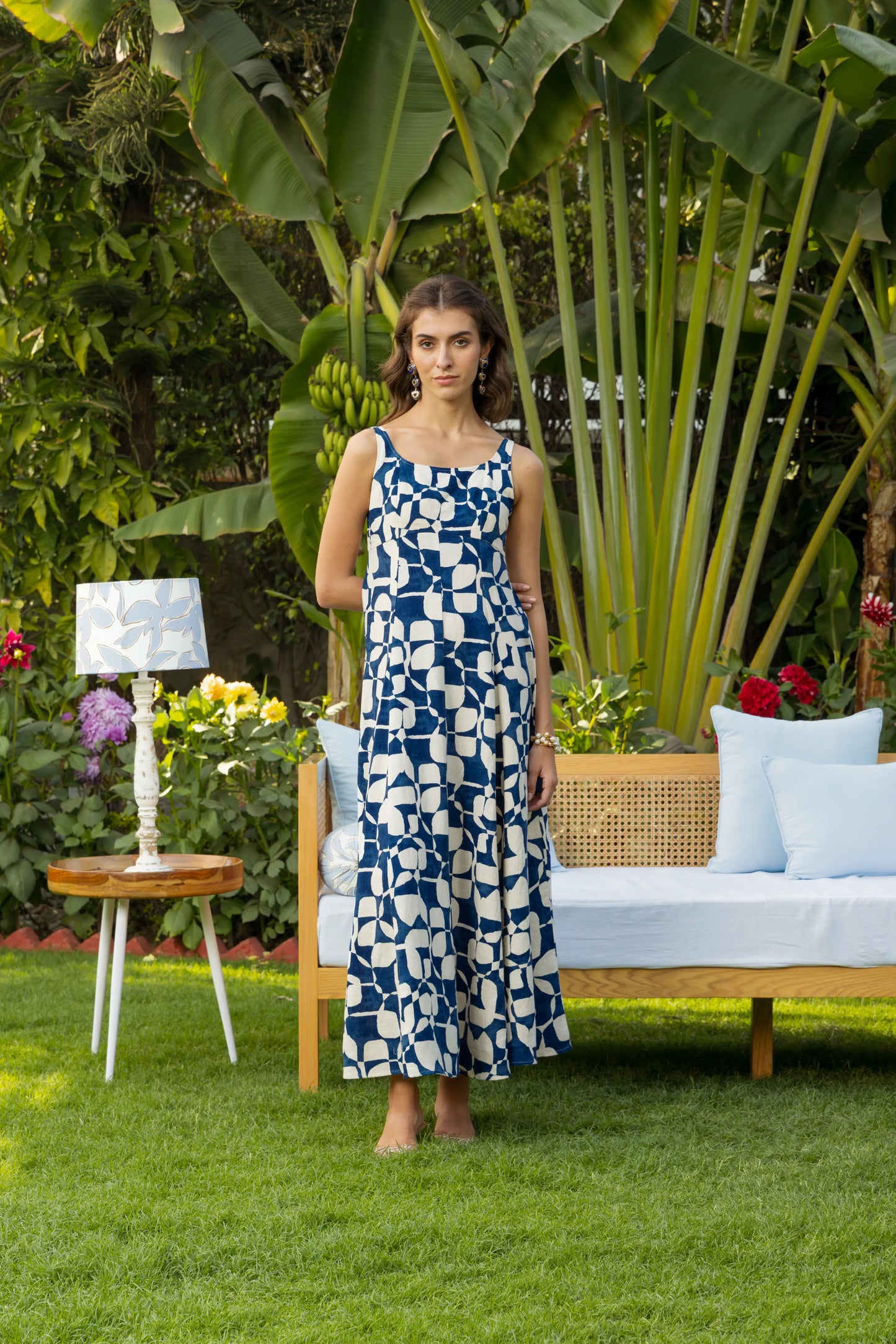 Breeze Dress Geometric White Blue
