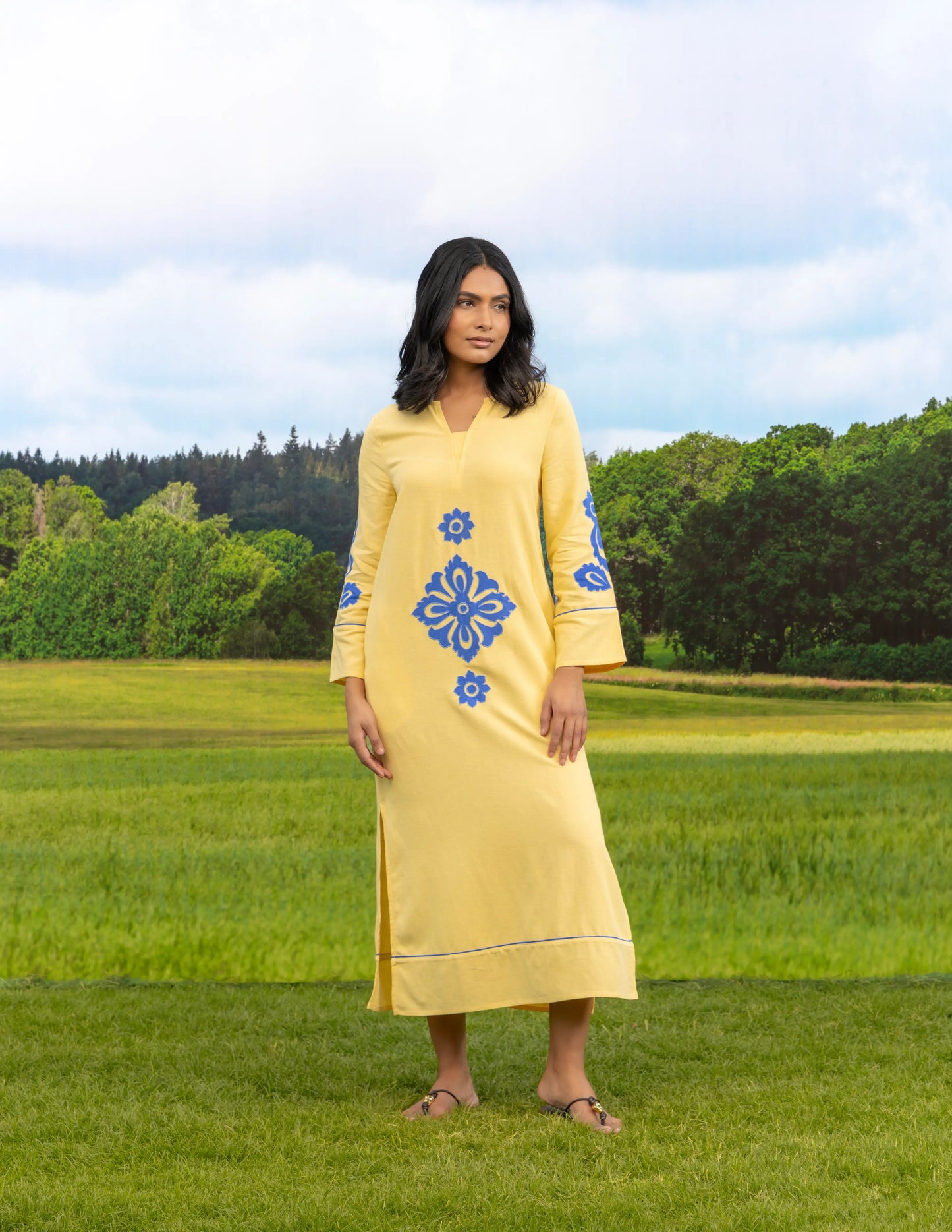 Abstra Kaftan Yellow Abstract Flower